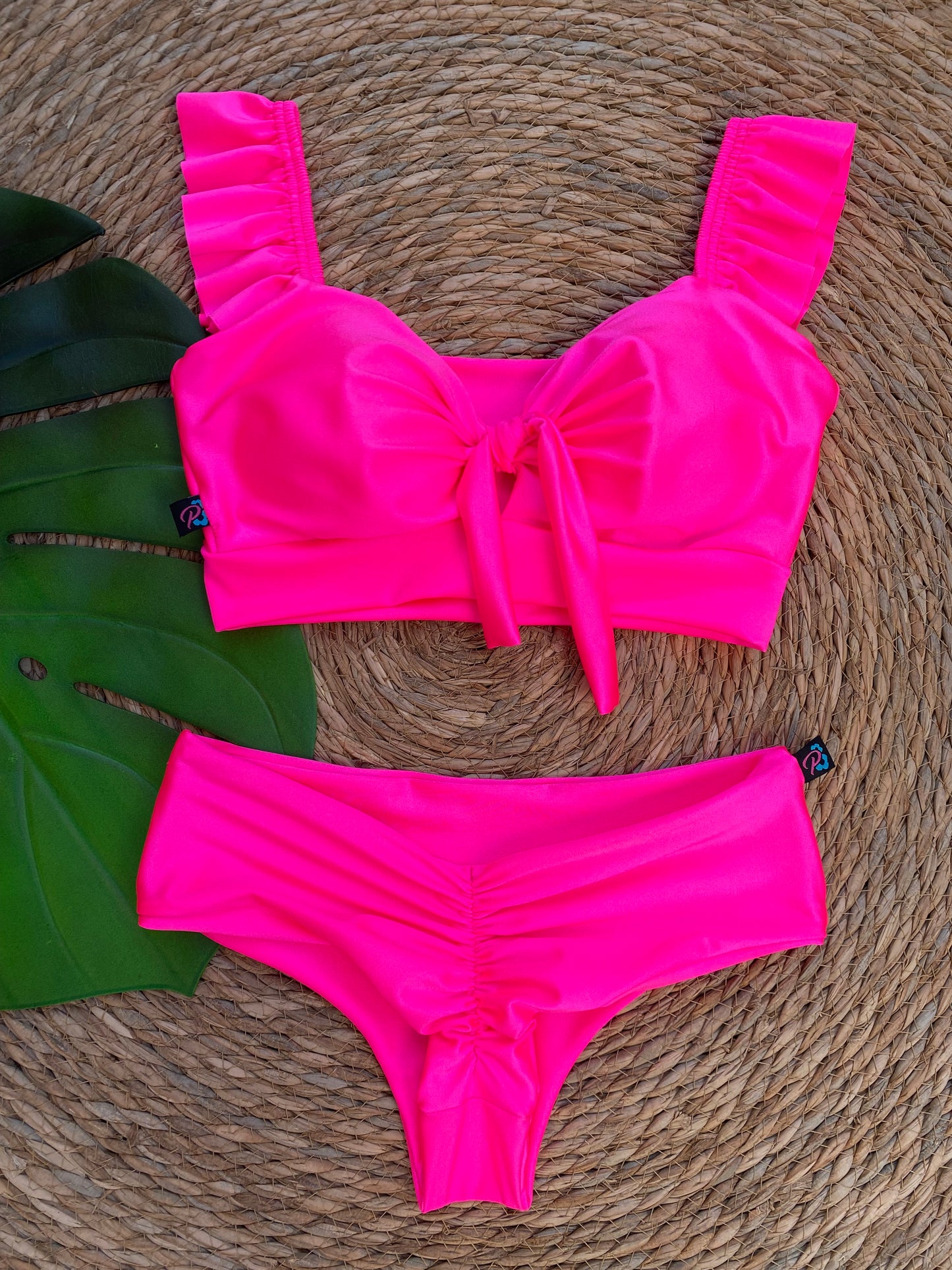 Bikini Odisea fucsia flúor
