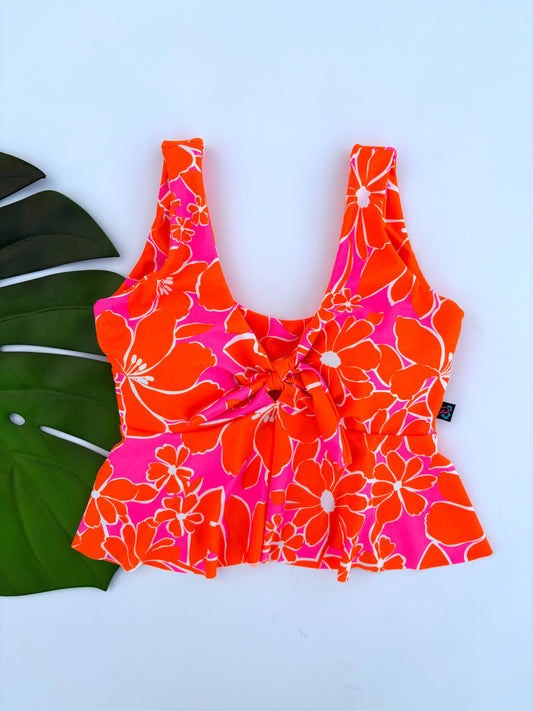 Top peplum estampado a elección