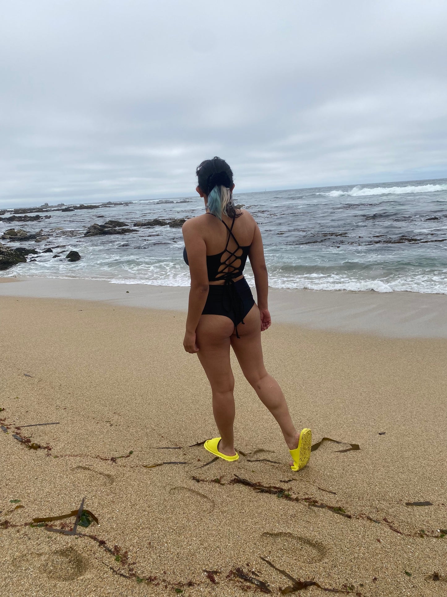 Bikini Trini negro